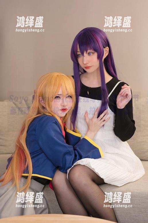 Sayo Momo的礼服在线写真：每个细节都在呼唤着‘快来穿我，拍照让我上镜！’
